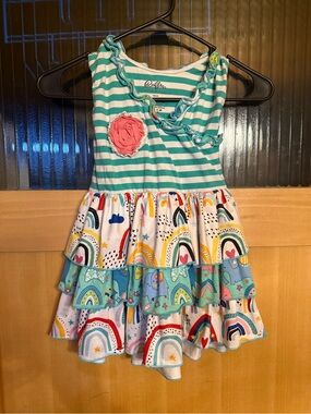 White Multicolor Rainbows Ruffles By Tutu And LuLu  Top Size 8